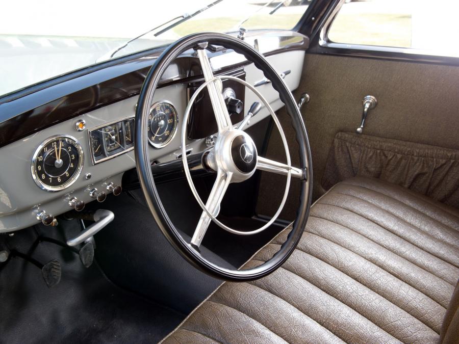  Mercedes-Benz 170 S-V LUEG Sanitatskrankenwagen 1952 года  (фото 6 из 6)